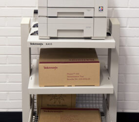 Tektronix Phaser 340